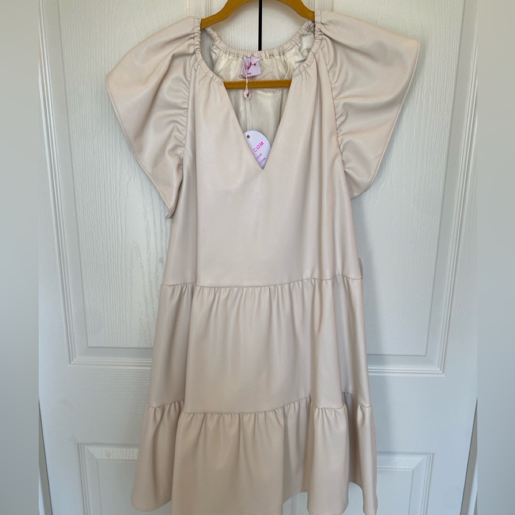 Buddy Love Cream Tiered Dress